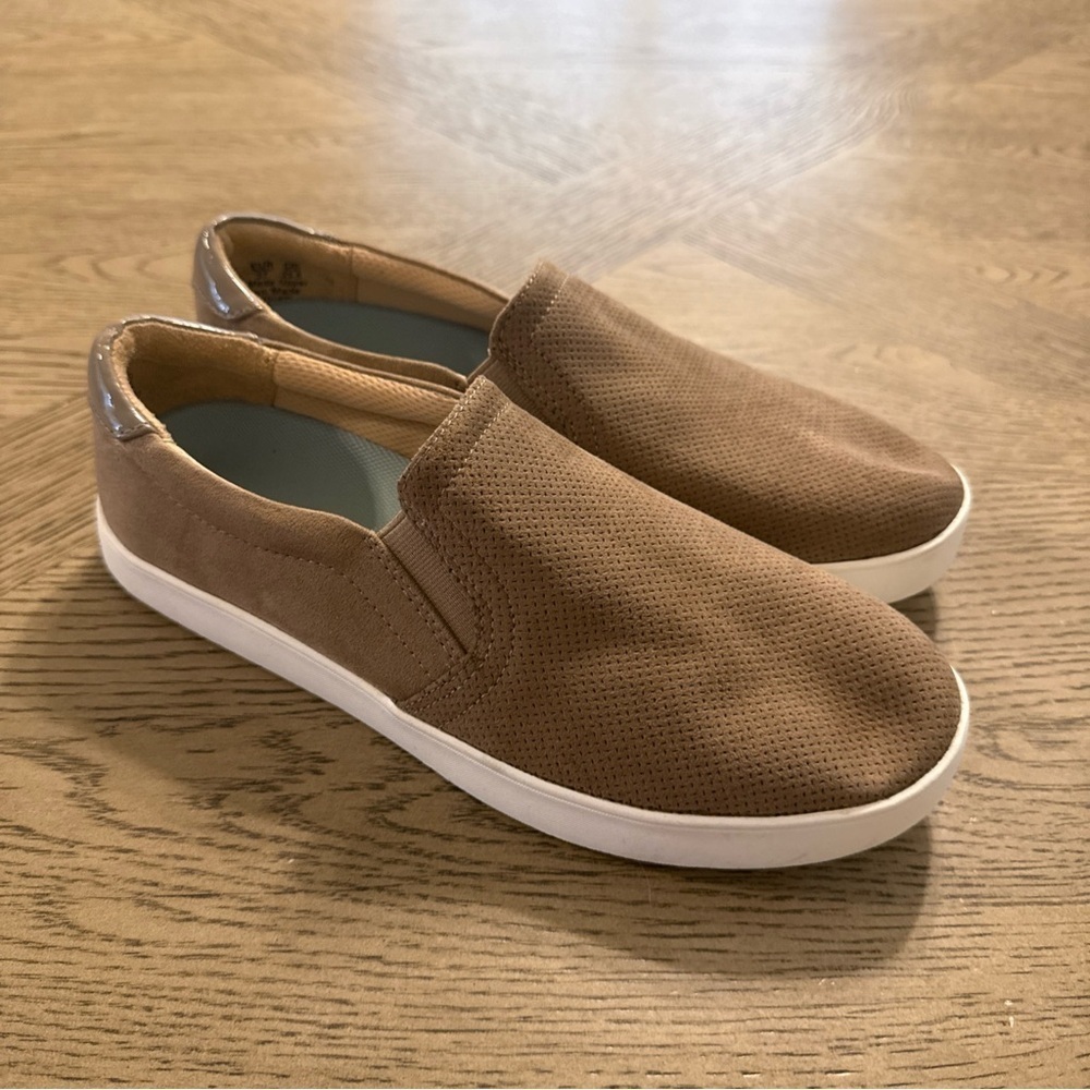 Dr. Scholl's Shoes Womens Nova Slip On Fashion Sneaker Tan 7